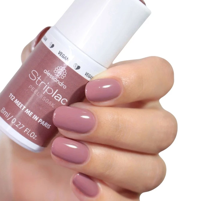 Striplac 2.0 PEEL OR SOAK  Meet Me In Paris 8 ml