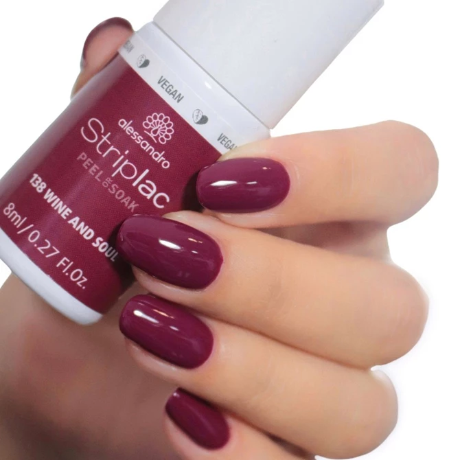 Striplac 2.0 PEEL OR SOAK  Wine And Soul 8 ml