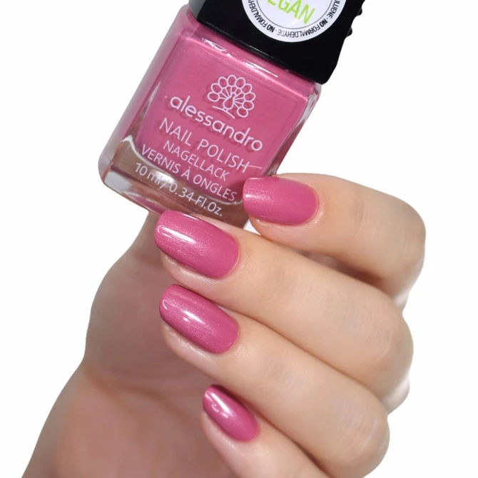 Alessandro lak za nokte 141 Sweet Blackberry, 10 ml