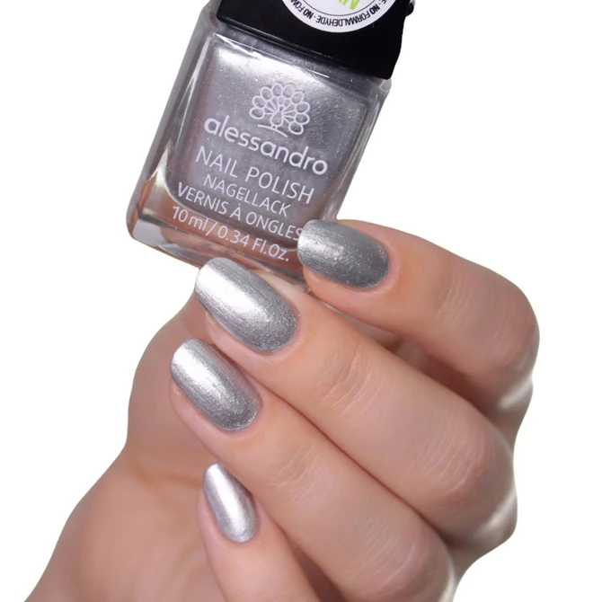 Alessandro lak za nokte 174 Silver, 10 ml