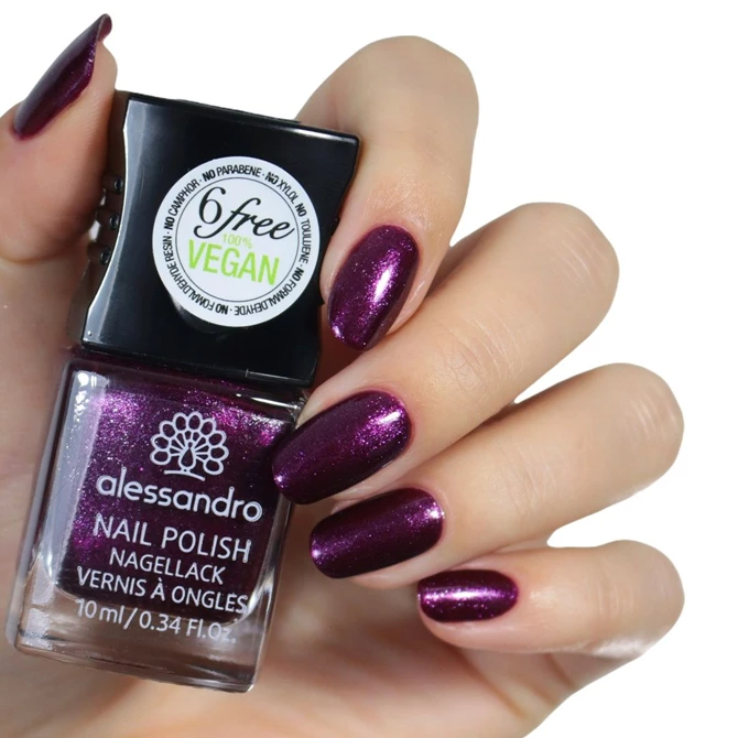 Alessandro lak za nokte 190 Purple Purpose , 10 ml